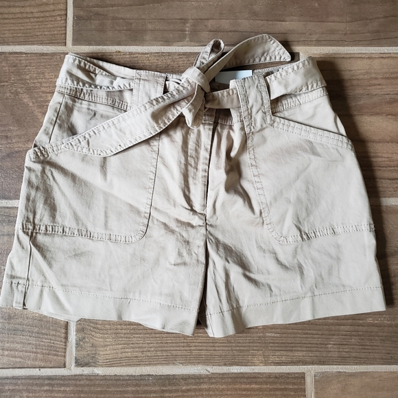 White House Black Market Pants - NWT WHBM Khaki Shorts